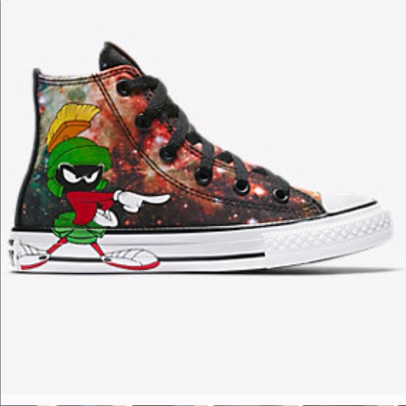 marvin the martian chuck taylors